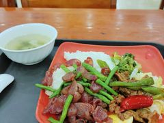 -华中科技大学东教工食堂