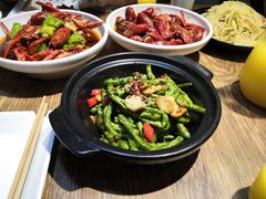 -叶派龙虾•招牌香辣蟹·海鲜(中海国际店)