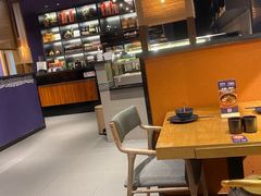 大堂-麦麦山云南菜(复地活力城店)