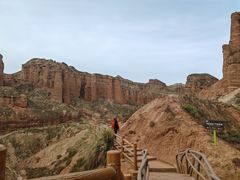 -冰沟丹霞旅游景区