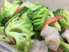 西兰花炒虾仁-蜀宴小调·精致家常菜(来福士店)