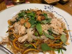 -Hoang Yen Vietnamese Cuisine