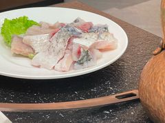 -得意咚瓜·顺德鱼生·冬瓜火锅(深圳首店)