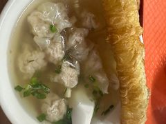 -张阿三馄饨店