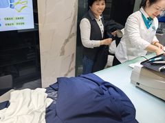 -福奈特洗衣·洗鞋·奢侈品护理(环球港店)