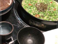 -小椒娘撒椒鱼火锅(三八广场店)