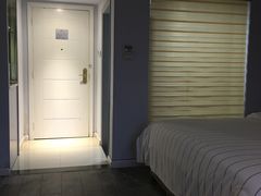 -湛江远扬YOUNG咖啡主题酒店(赤坎老街店)