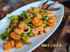 海鲜手工菠菜面-喜洲吧·江畔老船厂·庭院餐厅(喜临院店)
