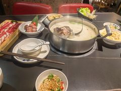 斑鱼火锅-打酱友•斑鱼海鲜粥火锅(吴桥店)