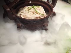 仙境龙脉-湊湊火锅·茶憩(新中关购物中心店)