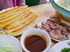 熏肉大饼-李连贵熏肉大饼(太行山路分店)