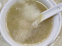 -红旗山庄(圭峰山店)