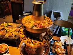-炉小二铜锅牛蛙•川湘菜(三里屯店)