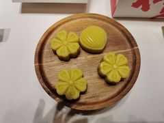 -阮大兴糕团(滨江宝龙店)