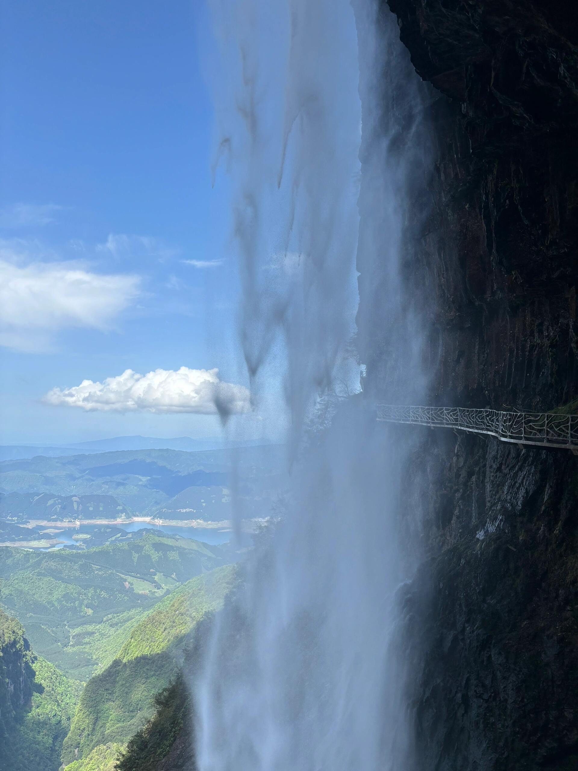 瓦屋山兰溪瀑布介绍图片