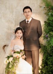 -雪中彩影婚纱摄影·微光艺术中心