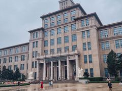 -军事博物馆(地铁站)