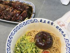 -梅溪·小伙子干挑面(安吉总店)