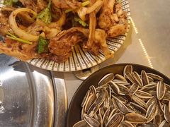 -沪上名羊天下•烤羊腿•东北烧烤•小龙虾(浦东直营总店)