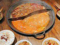 -萍姐火锅·公路夜市(武汉首店)