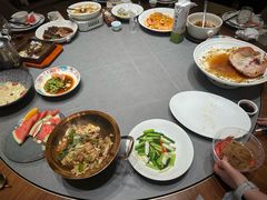 -百联临沂购物中心(临沂路店)