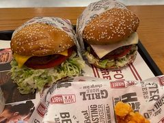 -The Habit Burger Grill 哈比特汉堡(复兴soho店)