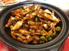 -吴记酱骨炖菜馆(西大直街店)