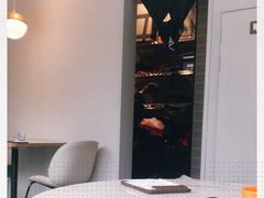 -必胜客(欢乐颂店)