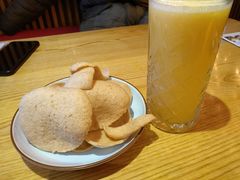 维C满满雪梨鲜橙汁-泰果东南亚餐厅(旭辉广场店)