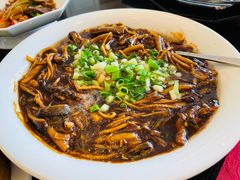 本帮响油鳝丝-上海小南国(国会店)