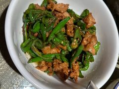 -老湖南民间菜·牛肉十八炒(花都店)