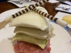 -MADO冰淇淋咖啡馆(淘金店)