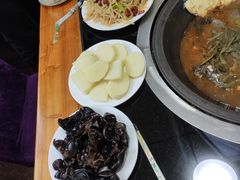 -北京龙庆四季香农家饭庄·灶台鱼·碳烤虹鳟鱼(龙庆峡店)