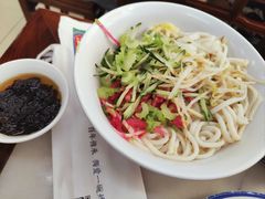肉丁小碗干炸炸酱面-海碗居(牡丹园店)
