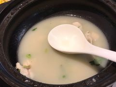 浓汤桂鱼配脆米-港丽餐厅(高德置地店)