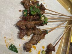 -街角等你.大连海鲜烧烤.经典铁板海鲜串(西安路店)