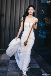 -纯色时光婚纱艺术馆WHITE