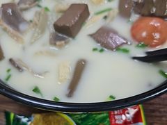-津津老鸭粉丝馆(正东路店)