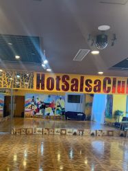 -HOT SALSA舞蹈俱乐部