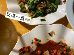 -国庆鱼头鱼尾馆(盛世华庭店)
