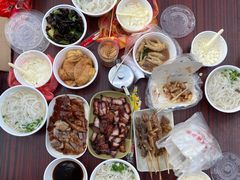-香辉食馆(新兴路店)