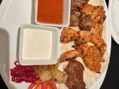 -Efes Turkish & Mediterranean Cuisine 艾菲斯餐厅(陆家嘴店)