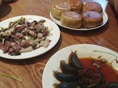 -清真吴记门钉肉饼·喜多利