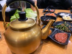 -肉甲韩国木炭烤肉(新壹街1店)