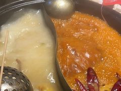 -两三事小郡肝串串香火锅(桂庙店)