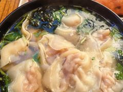 鲜肉馄饨-和众大油条(维明路店)