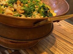 -成都你六姐·牛肉冒菜(上海环宇荟店)