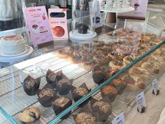 -VERIE BAKEHOUSE