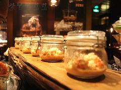 -恰餐厅及酒吧 CHAR Bar & Grill (北京丽都皇冠假日店)