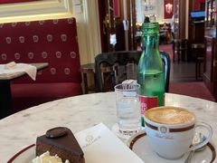 -Cafe Sacher(WIEN)
